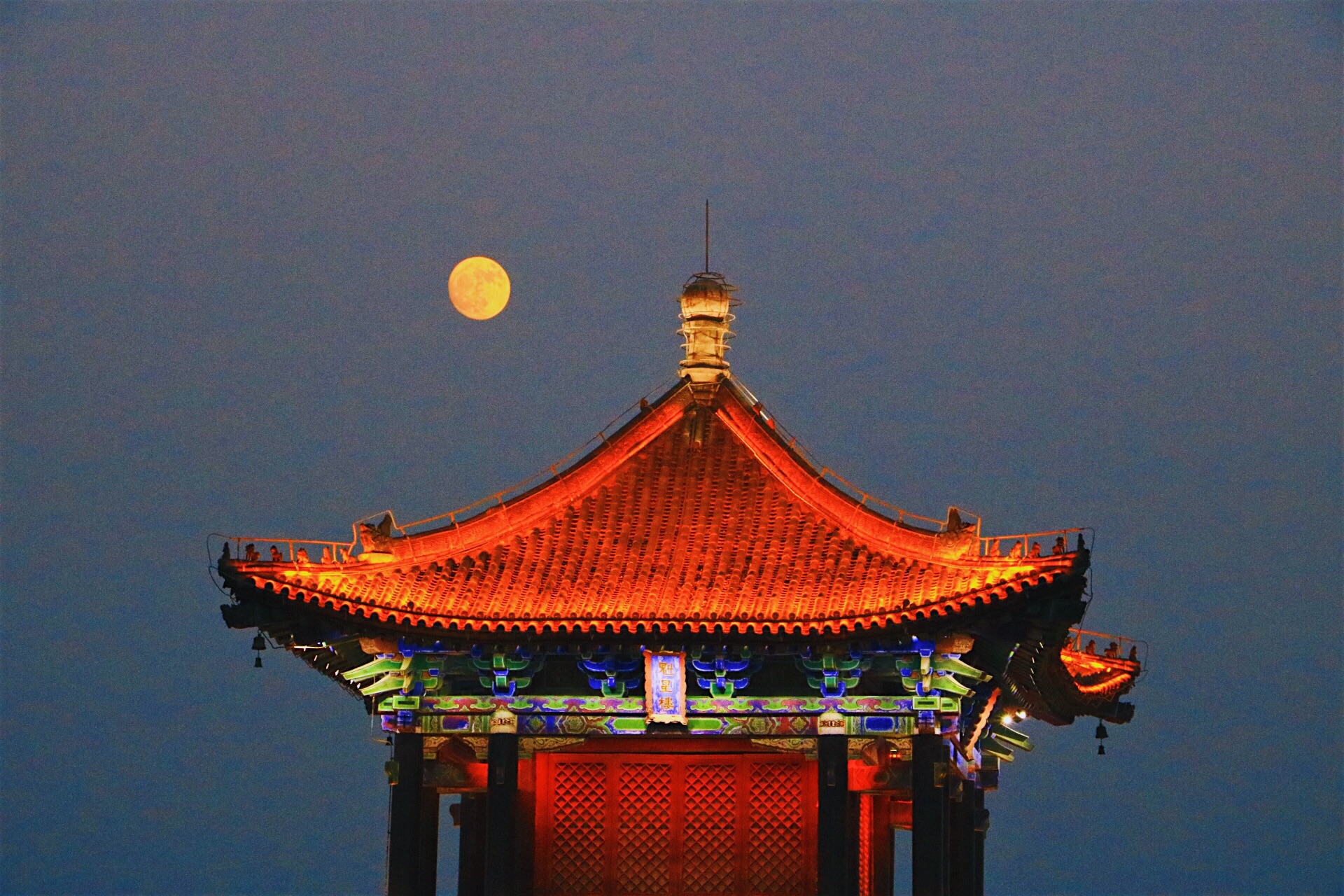 西安旅游人均_西安旅游景点图片(2)