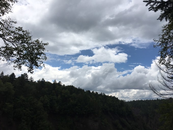 八月份长白山上多少度 wKgBZ1matECAC2GFAAm-iVZ8iUw56.jpeg?imageView2%2F2%2Fw%2F680%2Fq%2F90