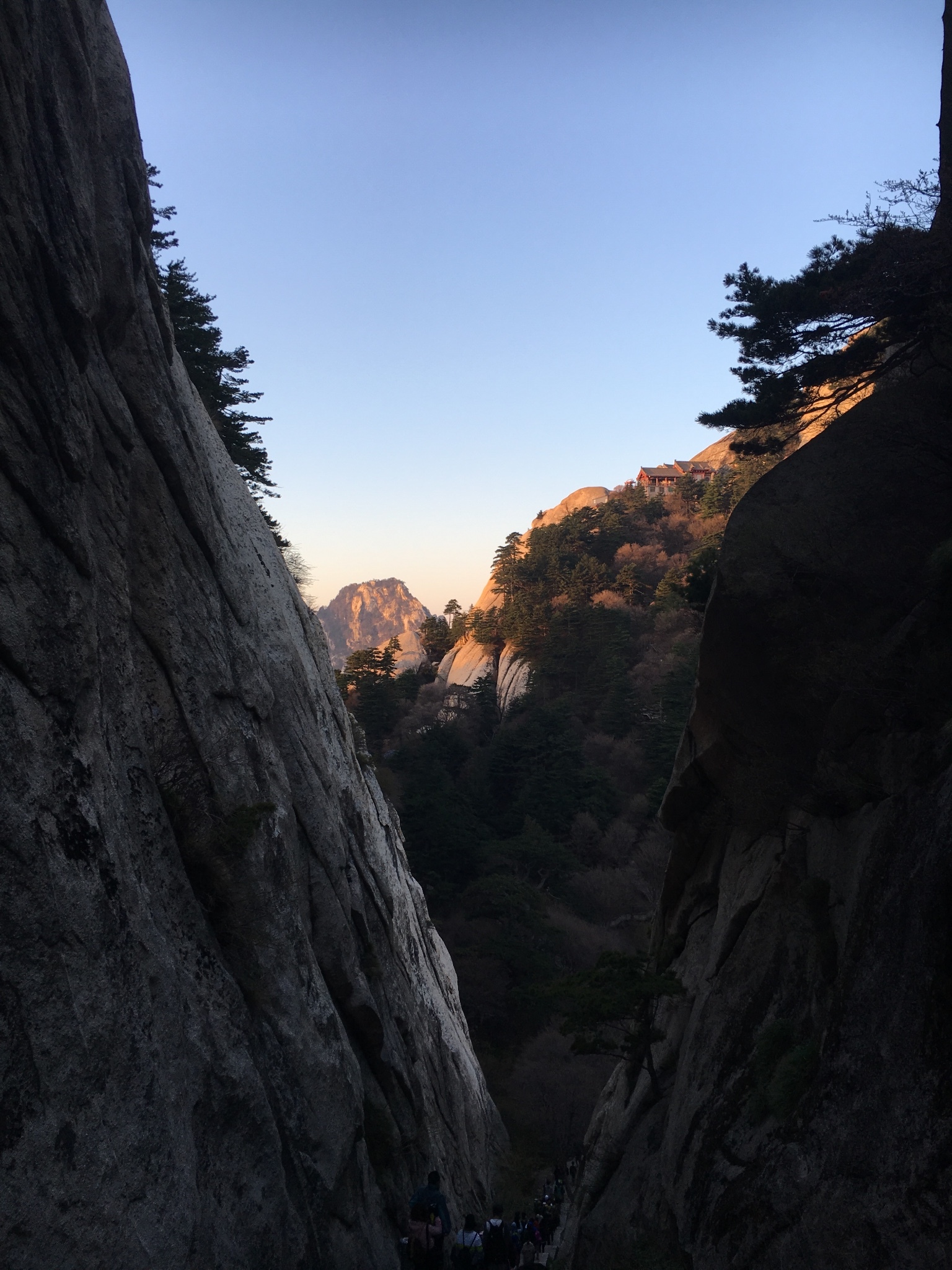 wKgBZ1kF81OATexyAA7TiKPz2zI83.jpeg?imageView2%2F2%2Fw%2F680%2Fq%2F90