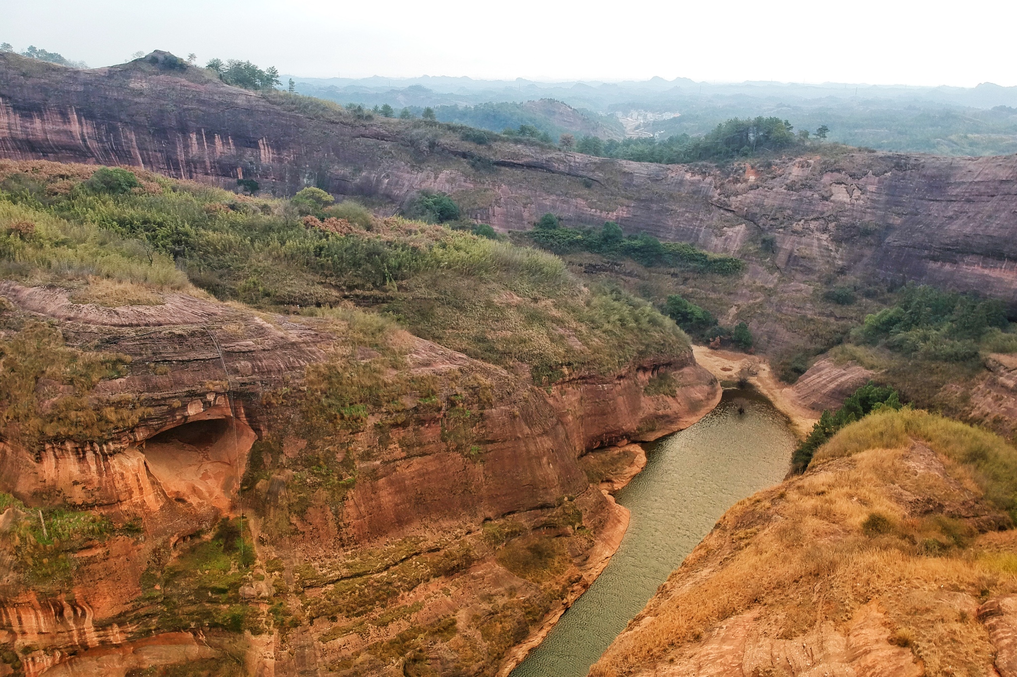 南方的黄土高坡越野圣地上饶月亮山