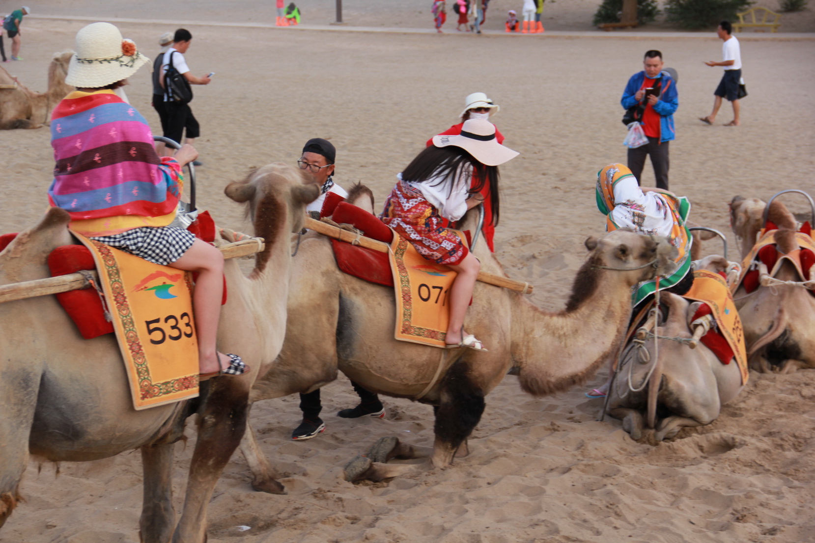 Dunhuang Mingsha Mountain