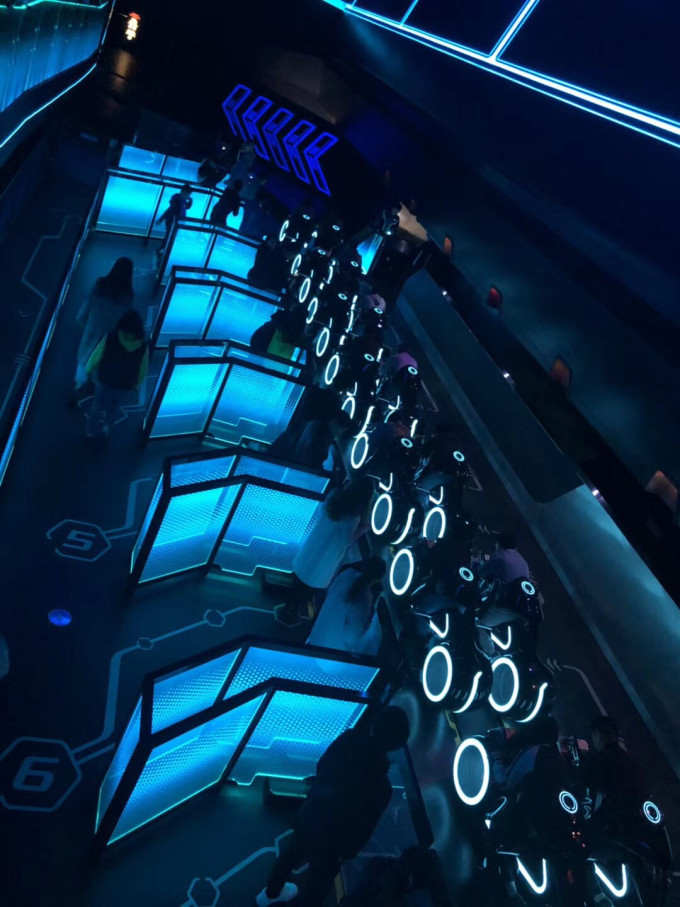 酒店灯光秀音乐 wKgBEFq49yyADi0KAARRGhMjLk823.jpeg?imageView2%2F2%2Fw%2F680%2Fq%2F90%7CimageMogr2%2Fstrip%2Fquality%2F90