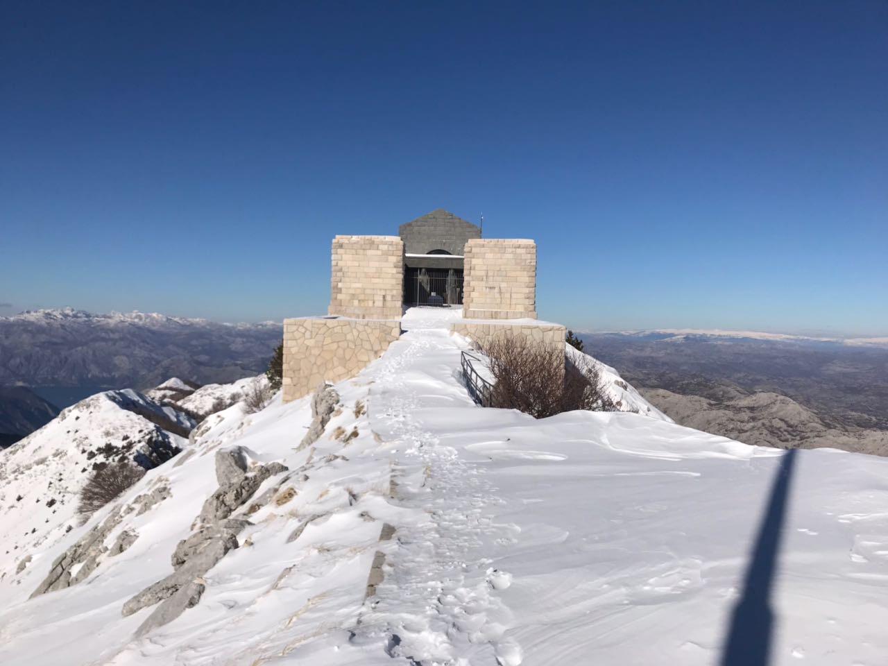 黑山自助遊攻略