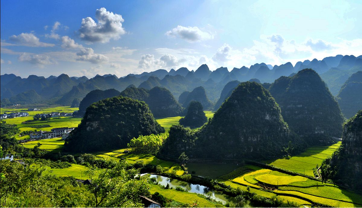 特色2 雄奇浩瀚的岩溶景觀.