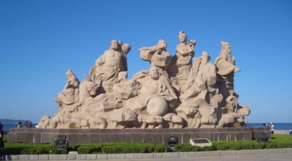 八仙渡定远舰青岛市内三日游(含住宿/火车站附近酒店免费接送无购物)