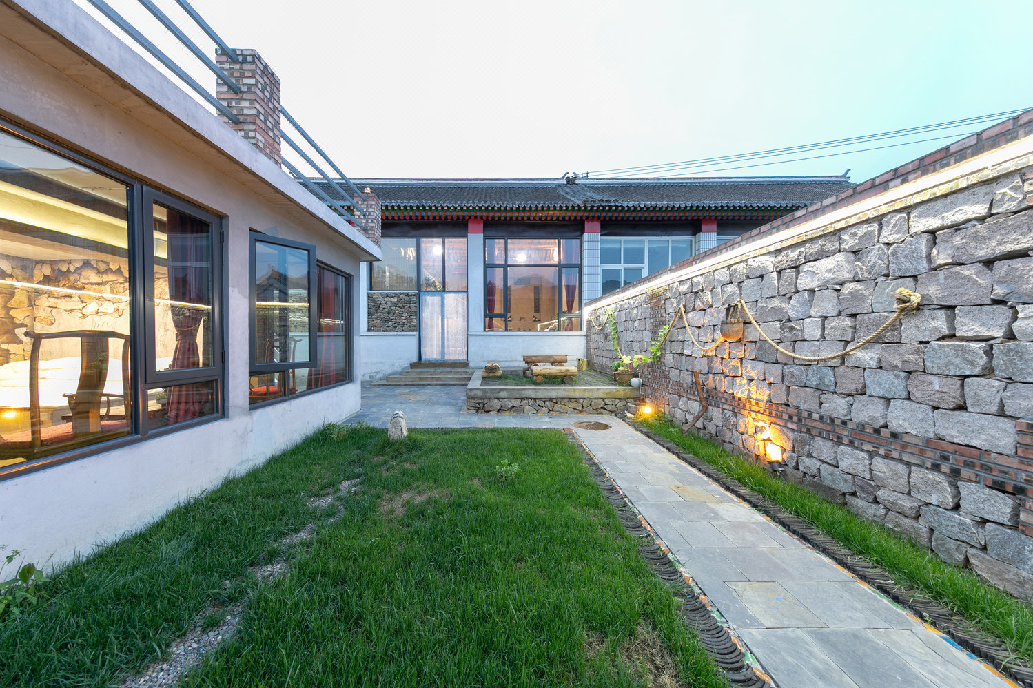 北京乡村洺居精品民宿(卧佛假日龙吧分店)