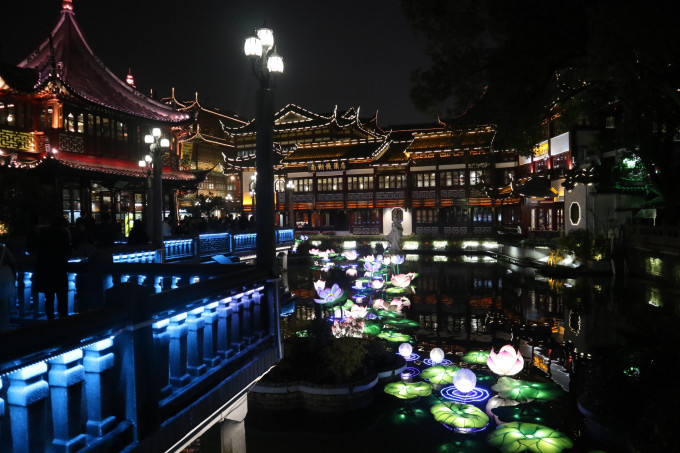 上海最新网红打卡景点推荐 wKgEaVyY9PuAB5SJABqKOQ0mnQg47.jpeg?imageView2%2F2%2Fw%2F680%2Fq%2F90%7CimageMogr2%2Fstrip%2Fquality%2F90