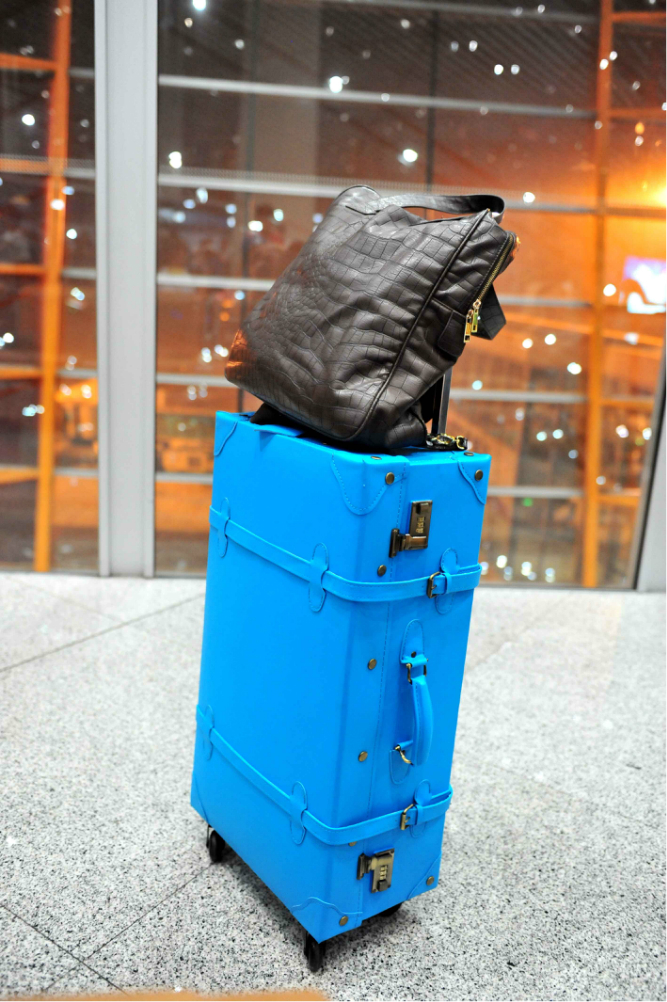 18 296f 回复hippott的引文:希腊人真的超热情 素质也很高 2013-04-16