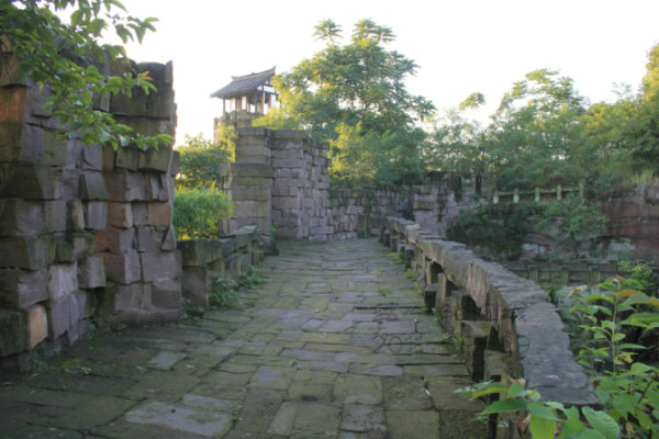 石头城是哪个省的 wKgB21AC4i_m8cBjAAaeXrx-eu814.jpeg?imageView2%2F2%2Fw%2F600%2Fq%2F90