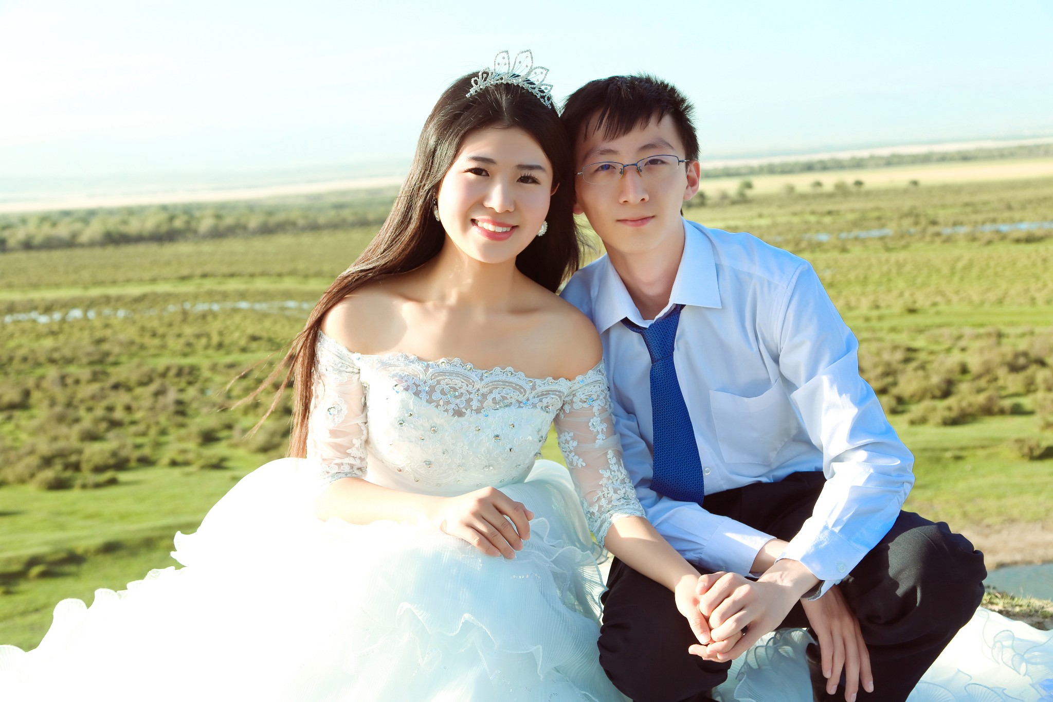 吐鲁番婚纱_吐鲁番婚纱照