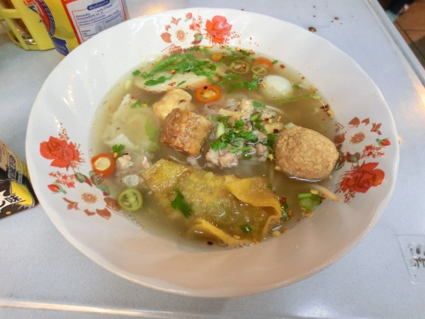 怎么把肉炖的脱骨 wKgBpVXAUDaAfv6HAB3utUzYFKE78.jpeg?imageView2%2F2%2Fw%2F600%2Fq%2F90