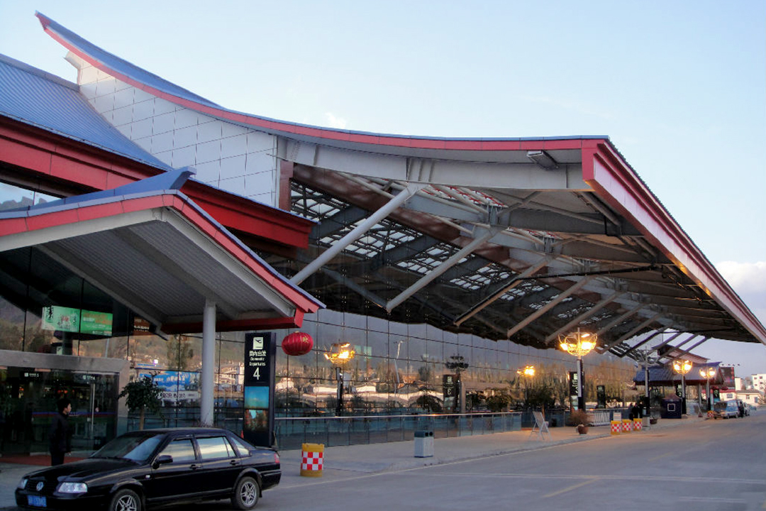 准时准点24小时丨丽江机场-丽江古城包车接送机(单程/5座小轿车/7,9座