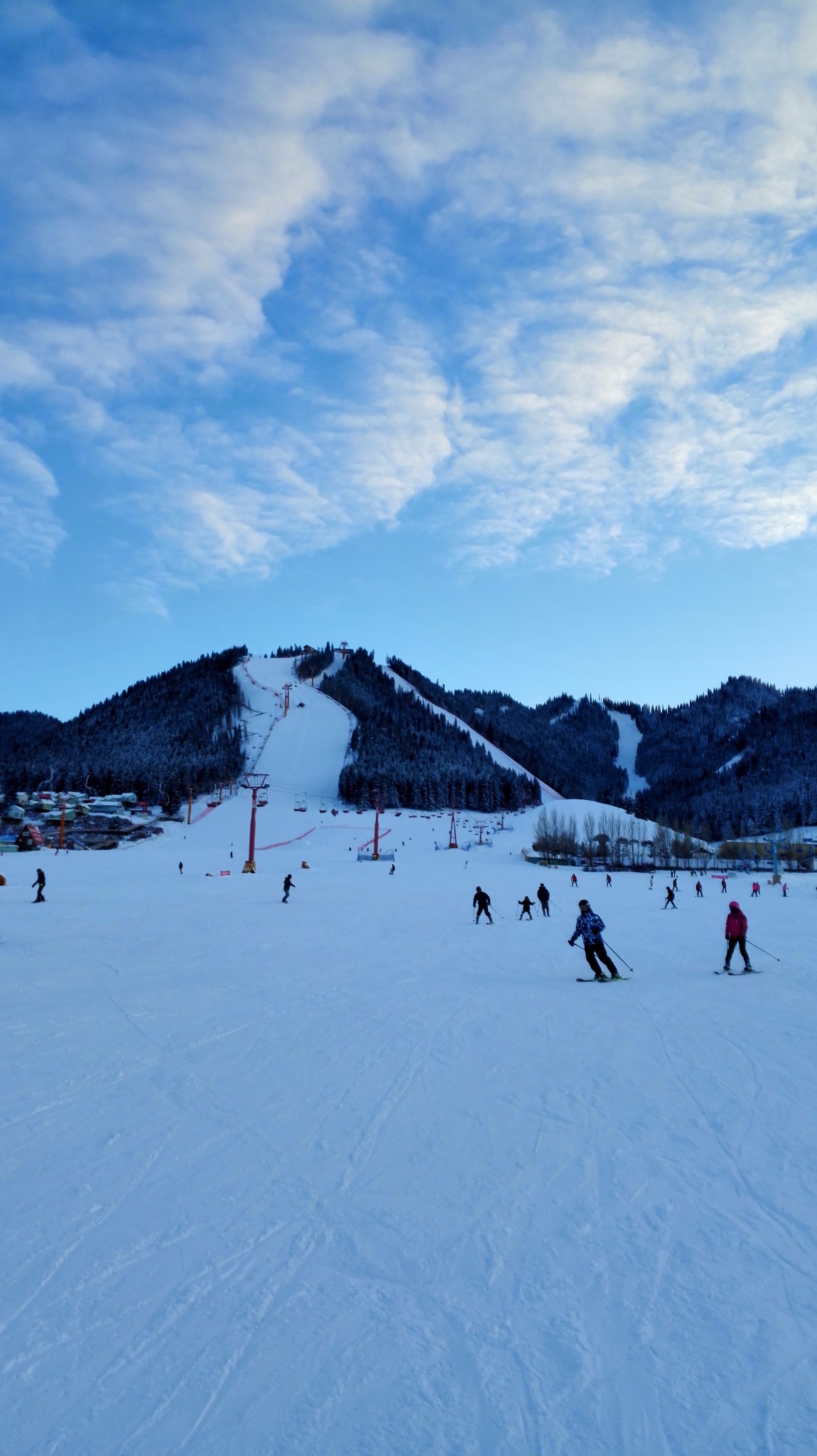 乌鲁木齐滑雪记